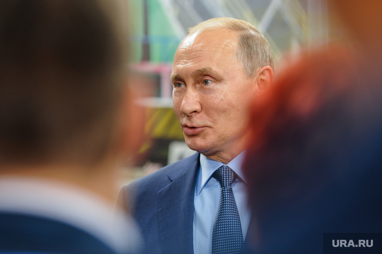 Путин поблагодарил учителей из ЯНАО