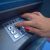 Россиян предупредили о рисках при снятии наличных в банкоматах