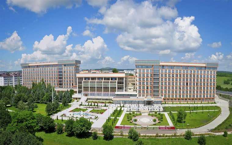 Свердловский губернатор выбрал царский курорт. Условия отдыха