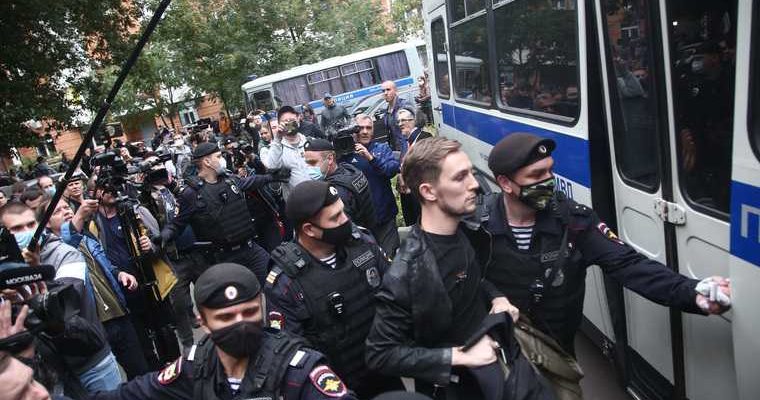 полиция задержала суд ефремов