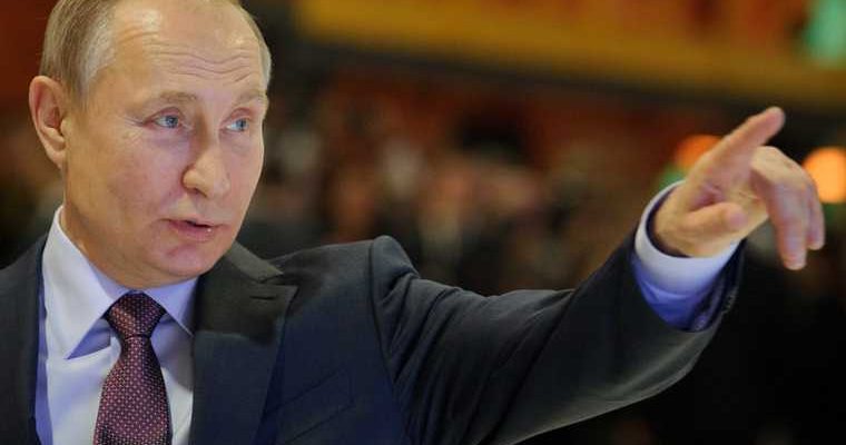 Путин возобновил командировки Россия