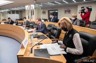 Логинов общественная палата ХМАО Самохвалова департамент государственной службы Скурихин департамент внутренней политики Кириленко вице-спикер думы