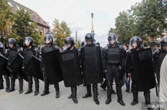 полиция акция навальный челябинск 21 апреля