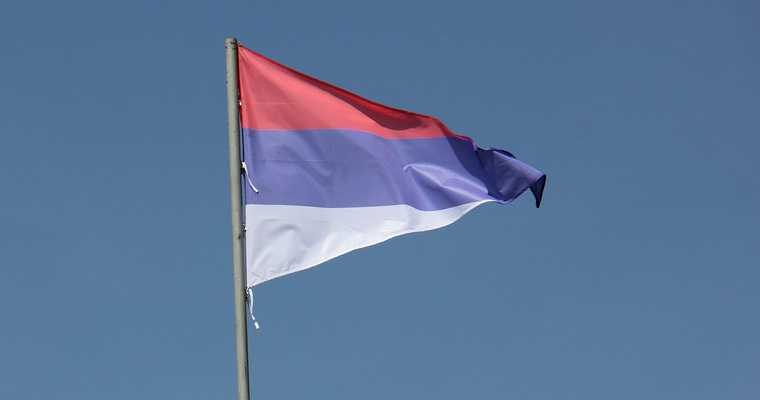 Президент Сербии принял решение о вводе санкций против России